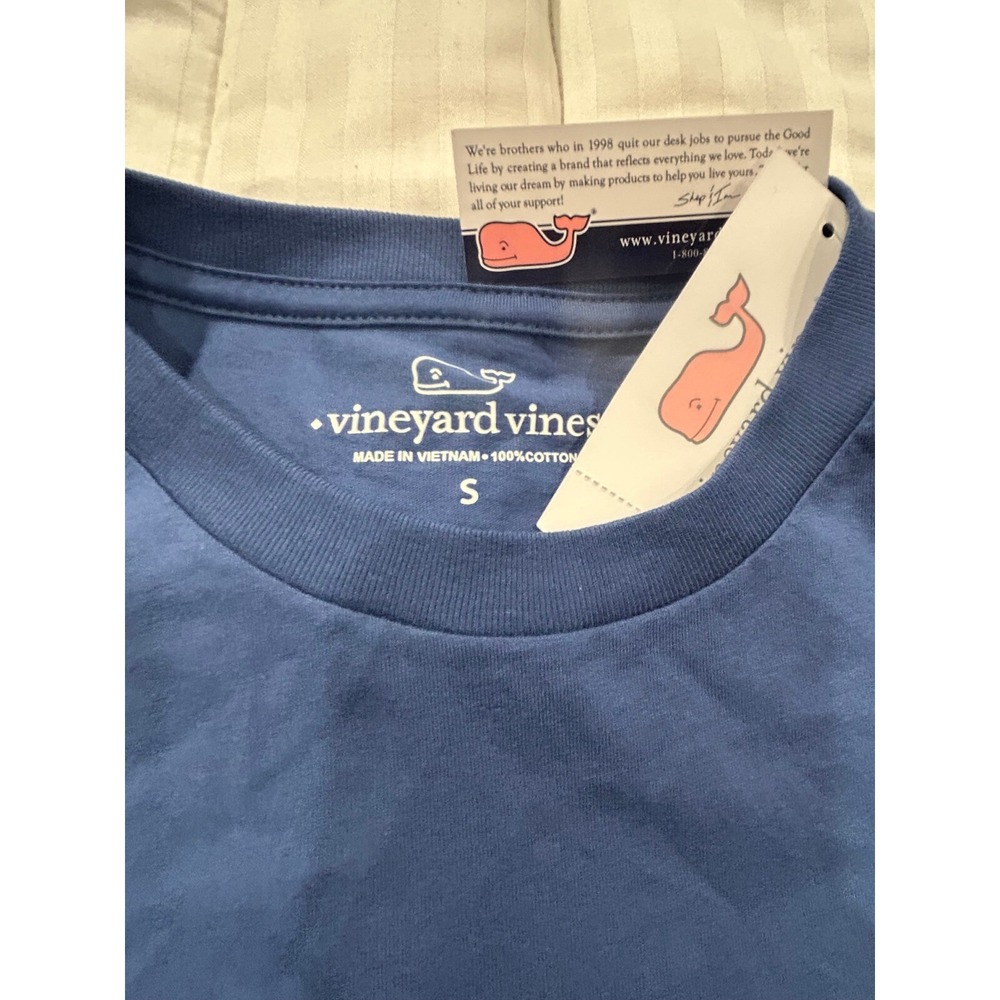 Vineyard Vines Pocket T-Shirt Long Sleeve Patriotic Whale Graphic Small - Picture 3 of 6